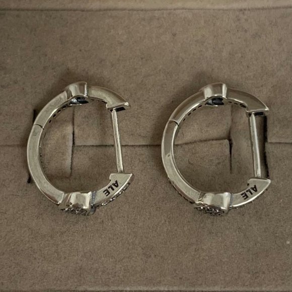 Pandora Pavé Heart Hoop Earrings - Picture 7 of 16